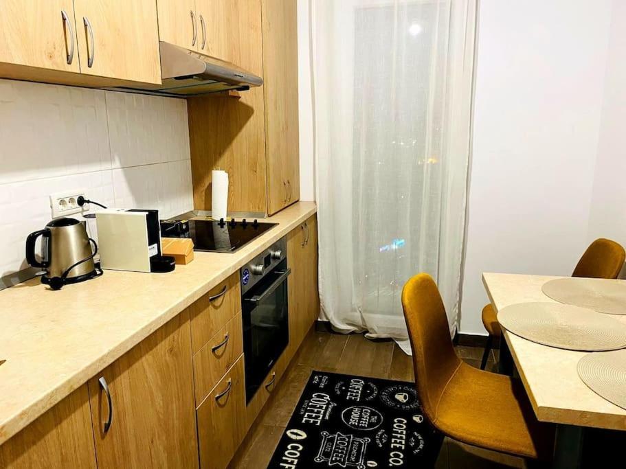 Luxury Apartment Arad Buitenkant foto